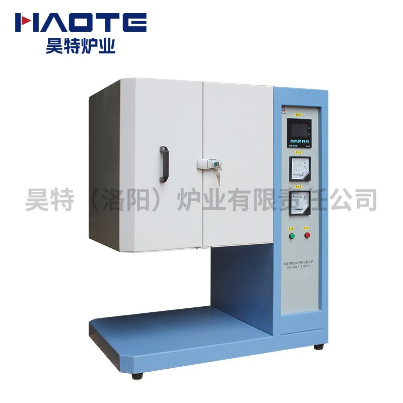 立（lì）式管式爐